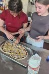Filename=Pizza_w_Internacie_05.jpg
Filesize=228KB
Dimensions=682x1024
Date added=May 26, 2025 Pizza_w_Internacie_05.jpg